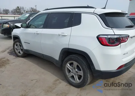 2024 Jeep Compass Latitude 4X4 from USA, damaged, VIN 3C4NJDBN0RT607275
